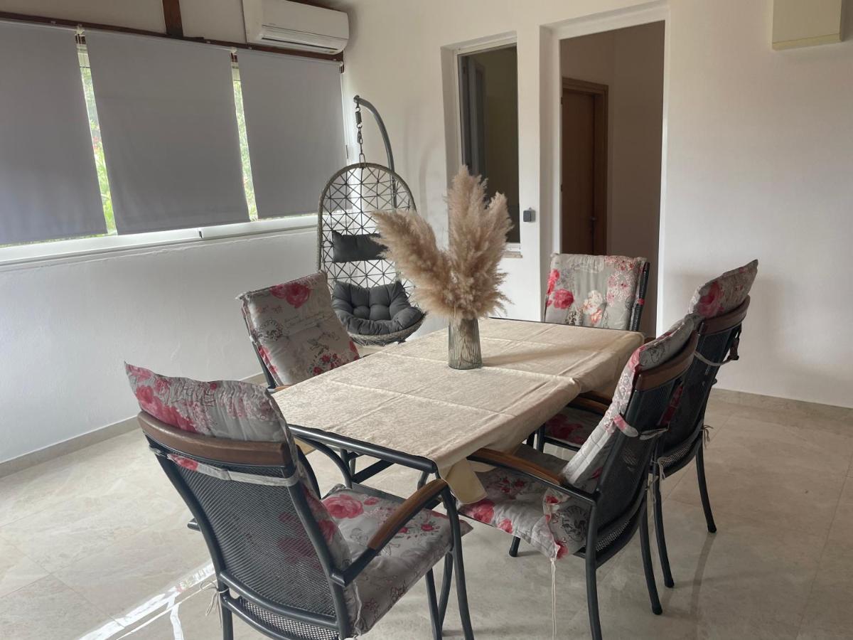 Apartments Iva Pakoštane Екстериор снимка