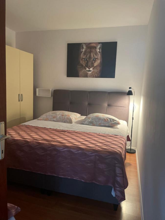 Apartments Iva Pakoštane Екстериор снимка