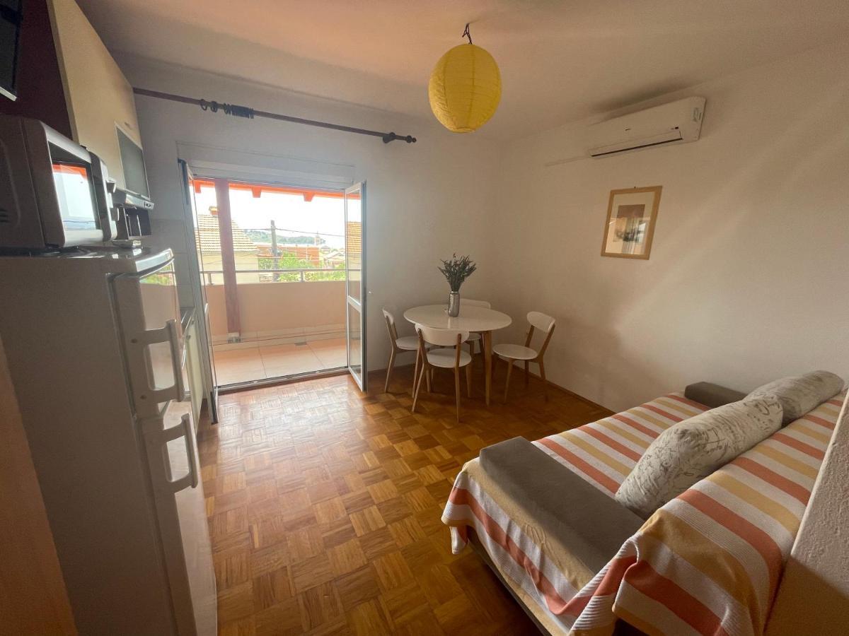 Apartments Iva Pakoštane Екстериор снимка