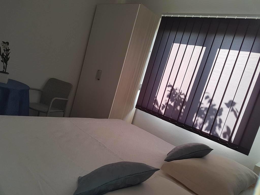 Apartments Iva Pakoštane Екстериор снимка