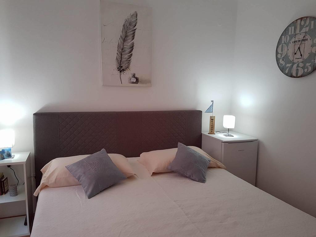 Apartments Iva Pakoštane Екстериор снимка